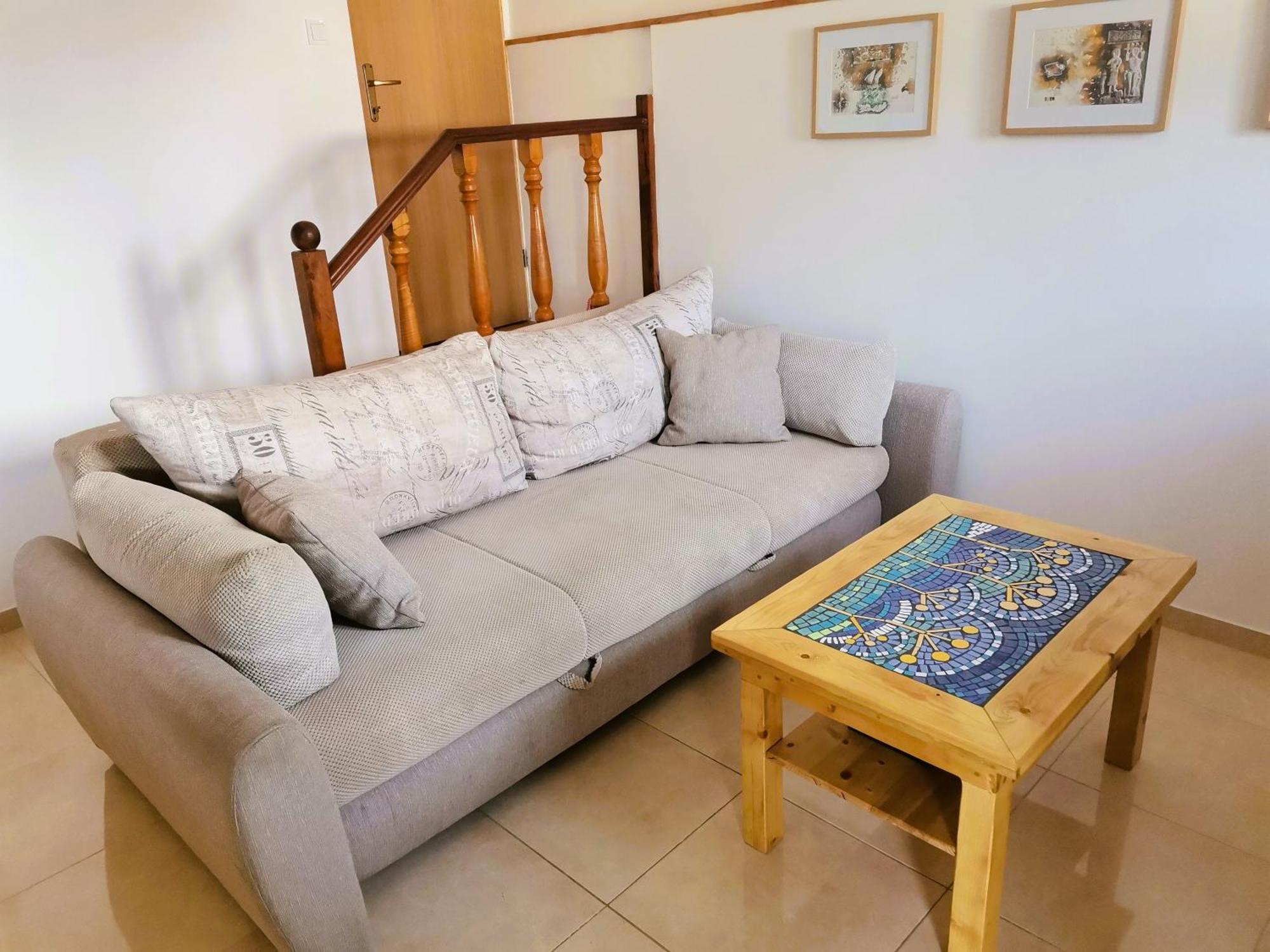 Charming Traditional Townhouse - Holiday Home Kata Єзера Екстер'єр фото
